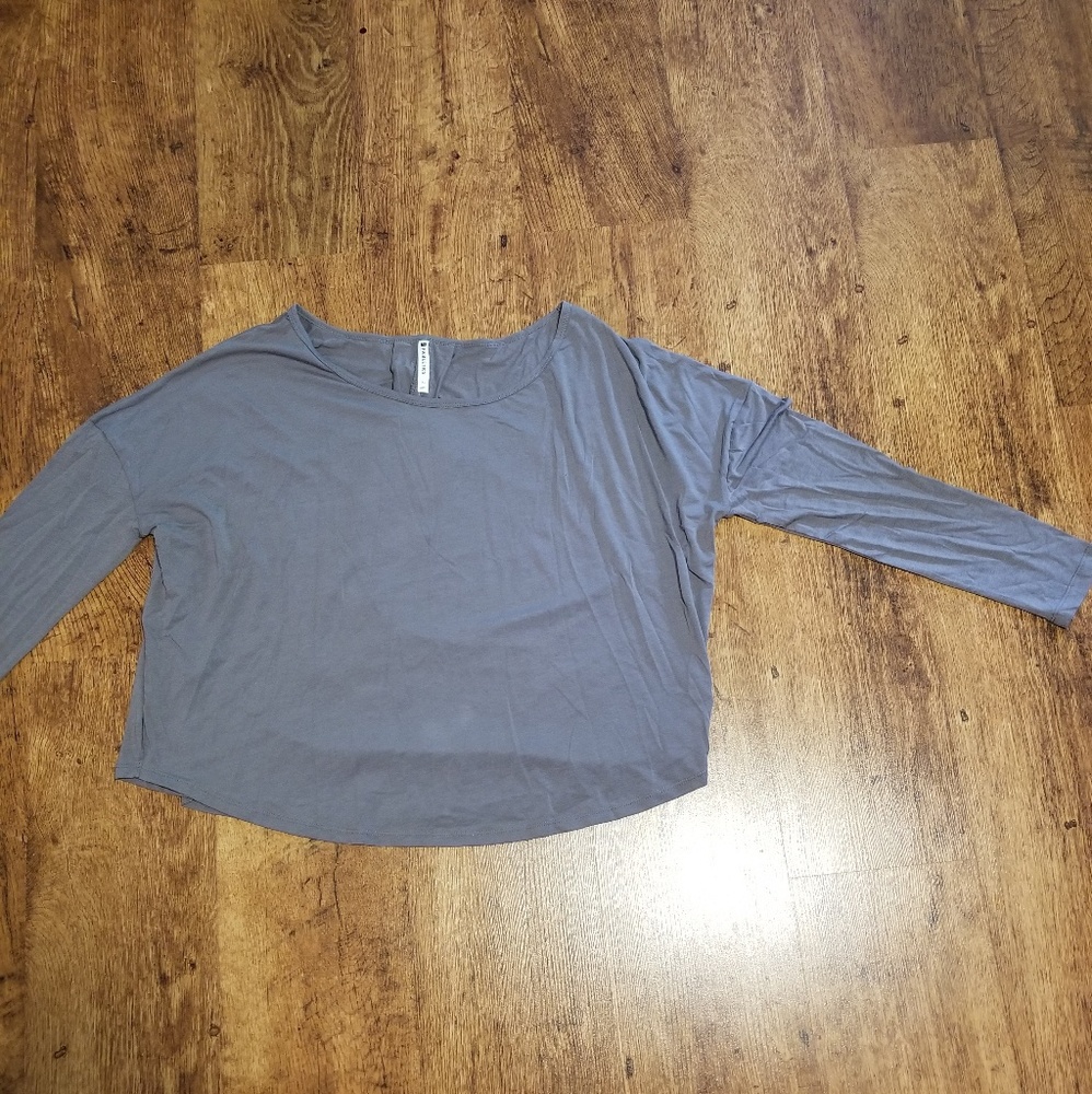 Fabletics Alyona L/S Crop Top